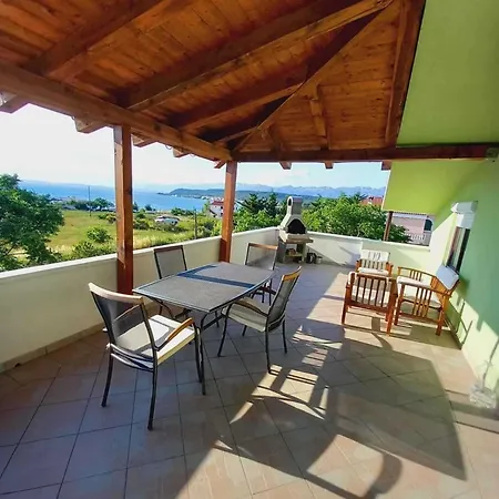 Mit Whirlpool Appartement Krneza